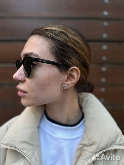 Солнцезащитные очки серая оправа ray ban club