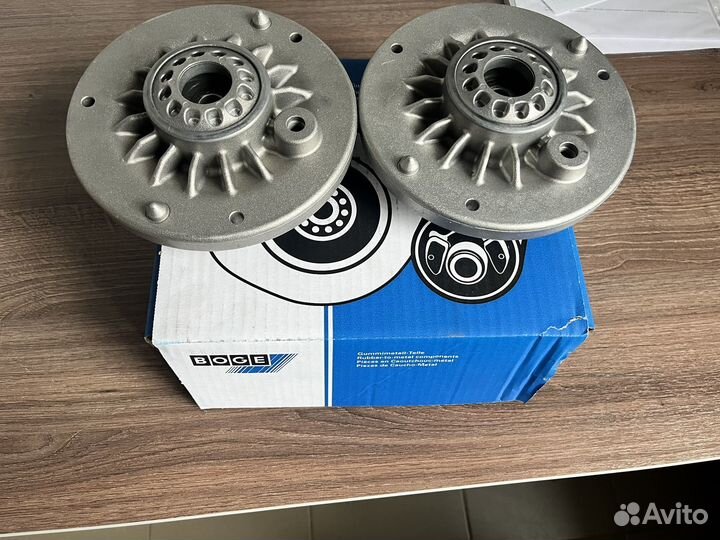 Опора переднего амортизатора BMW X3 F25, BMW X4 F2