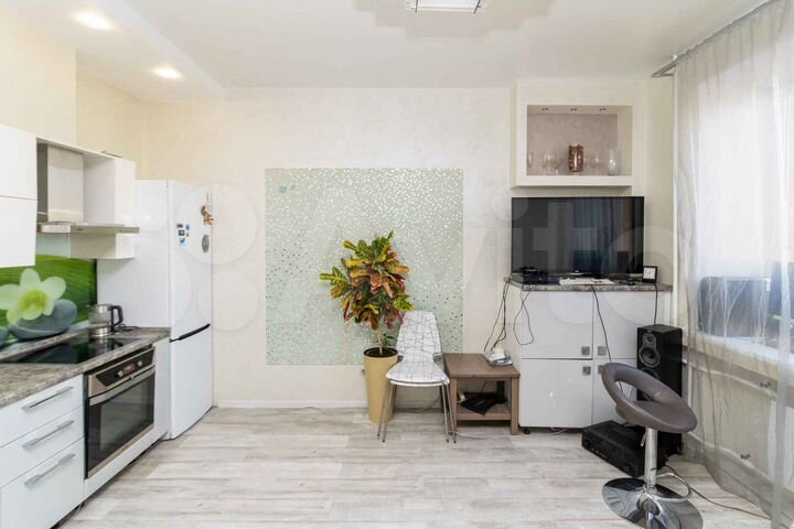 2-к. квартира, 78 м², 9/9 эт.