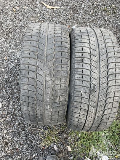Michelin X-Ice 245/45 R17