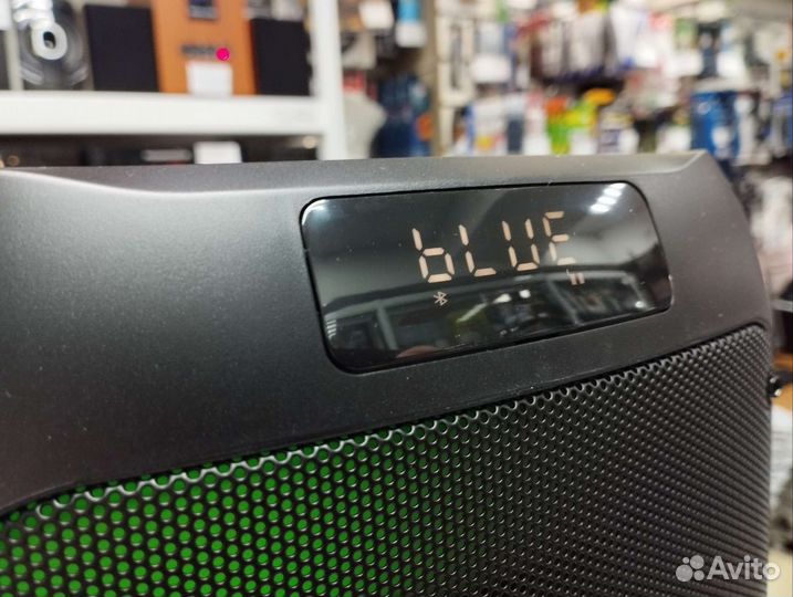 Колонка Портативная+2 бесп.микрофона perfeo новая