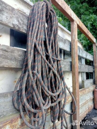 Веревка альпинистская бу 30м