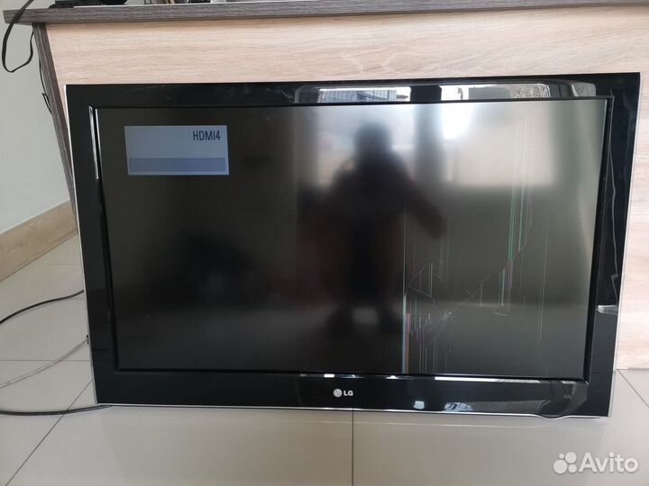 Телевизор LG 42LH5000 (Разбор)(По запчастям)