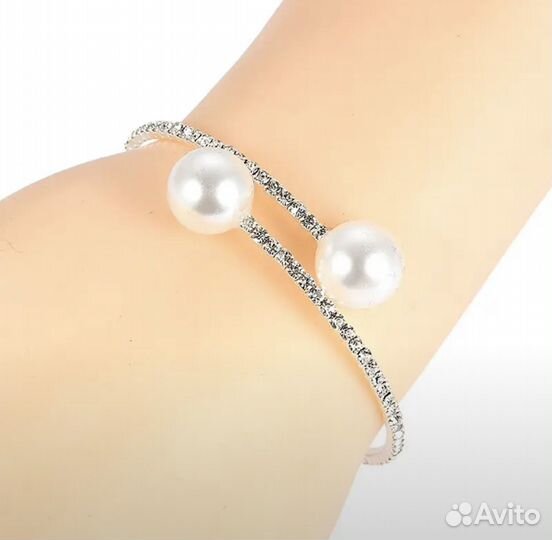 Чокер с браслетом