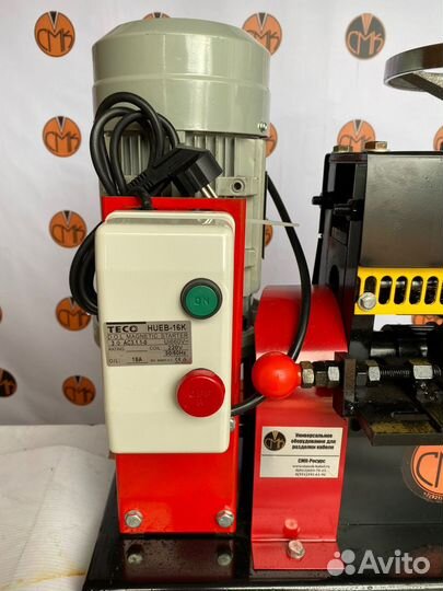 Стриппер для разделки кабеля