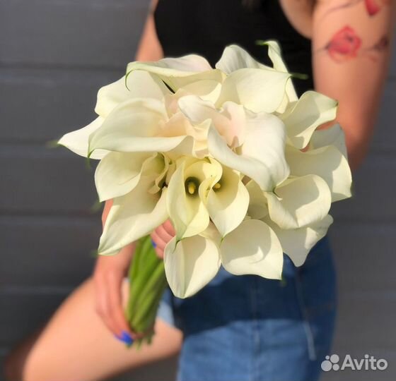 Свадебный букет невесты из живых цветов