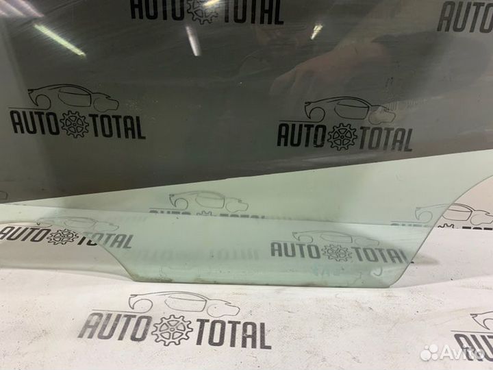 Стекло двери заднее левое Chevrolet Cruze J300