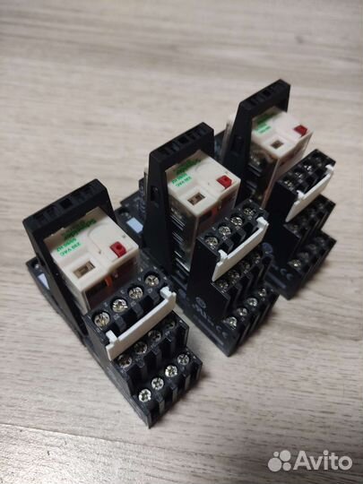 Колодка, реле, модуль варистора