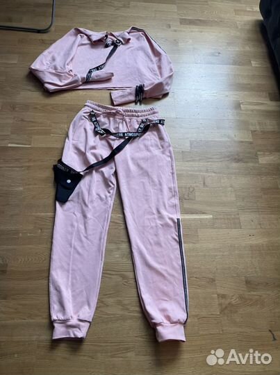 Спортивный костюм женский 46