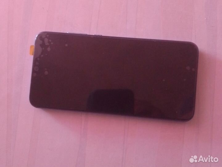 Дисплей на honor 8X