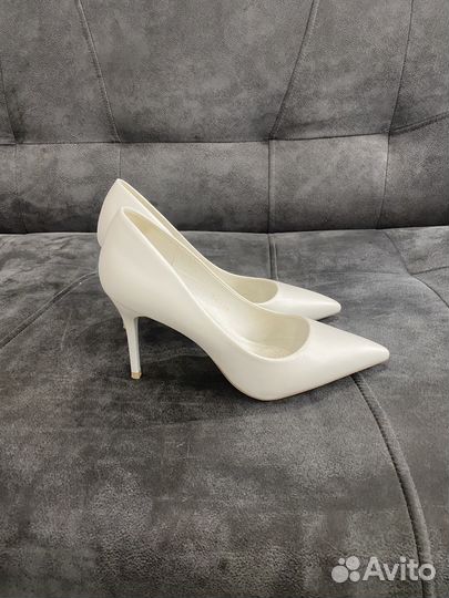 Туфли женские 38 размер новые
