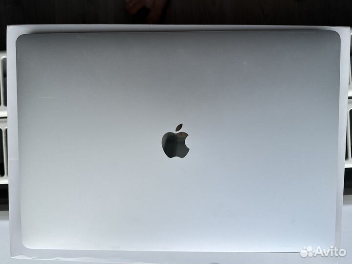 Apple MacBook Pro 16 2019 i7 512gb