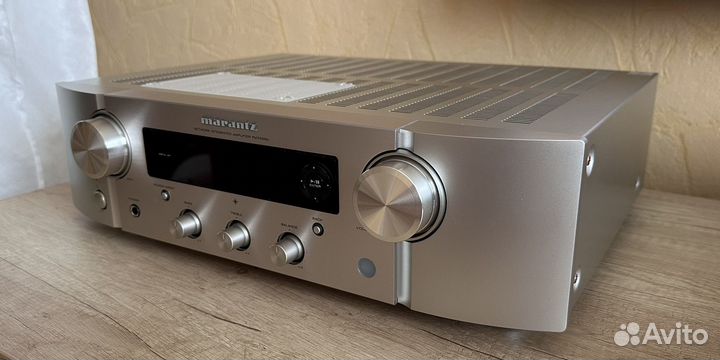 Marantz PM7000N Silver-Gold