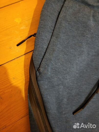 Nike tech fleece pants