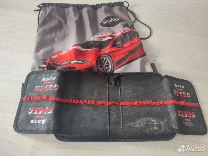 Портфель рюкзак школьный