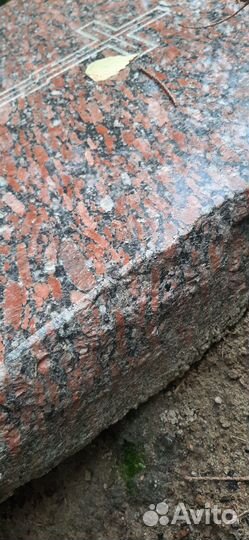 Гранитная плита на памятник и клумба (комплект)