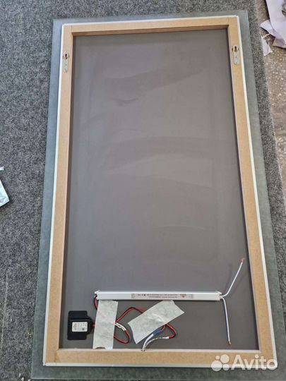 Зеркало с подсветкой