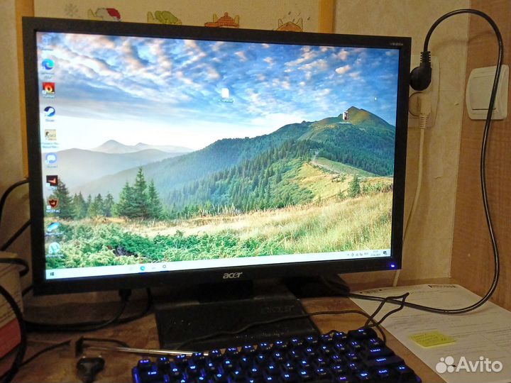 Монитор Acer 22
