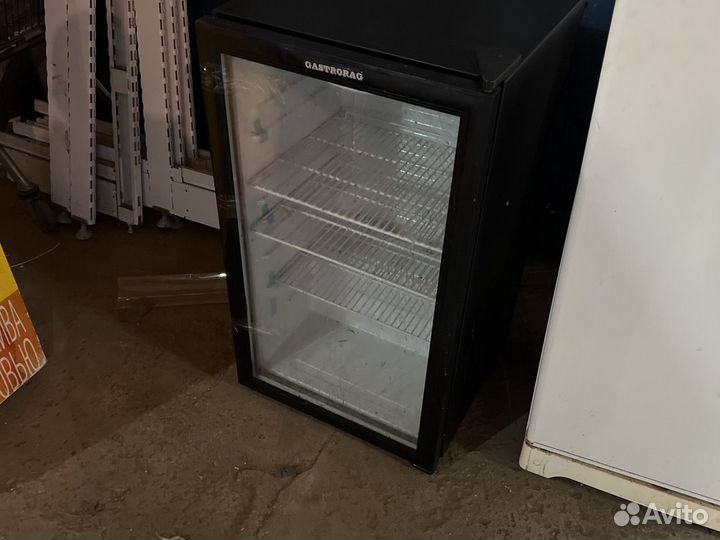 Холодильный шкаф однодверный и двухдверный