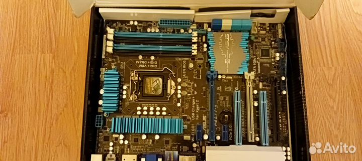 Продаю материнскую плату asus P8Z77-V