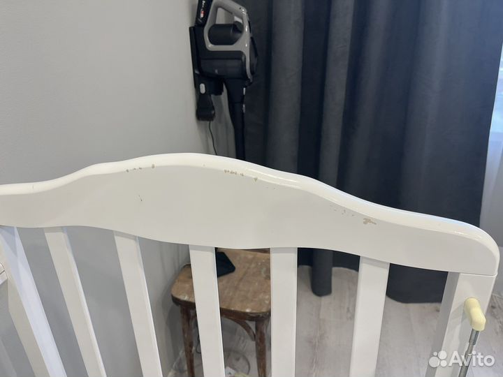 Детская кроватка с маятником и ящиком + матрас