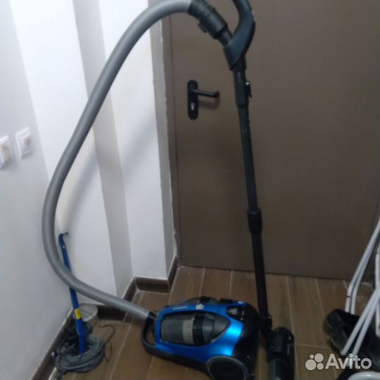 Пылесос Samsung SC8859V