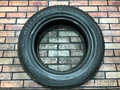 Bridgestone Blizzak Spike-01 255/60 R18 112T