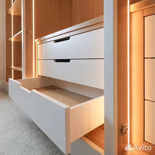 Шкаф купе на заказ. Рассрочка