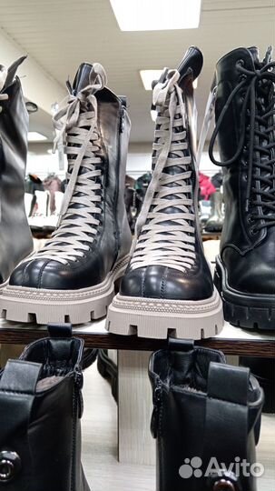Ботинки женские