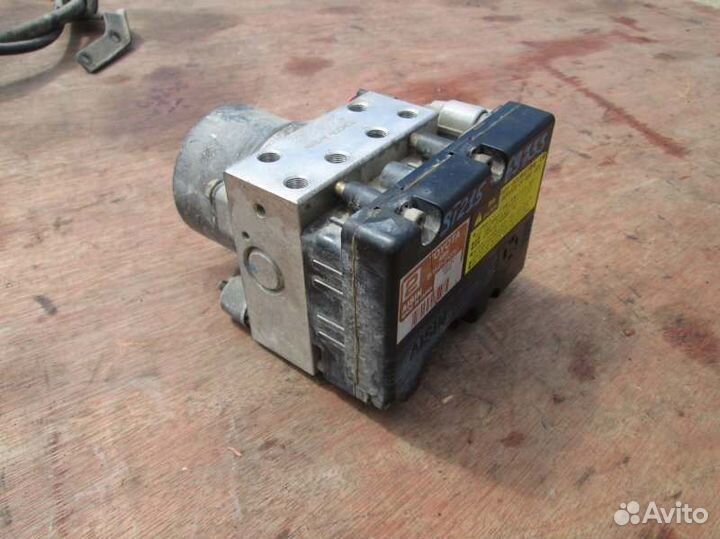 Блок abs Toyota Carina ST215 3S-FE 1999/8