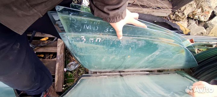 Стекло Volkswagen Passat b3