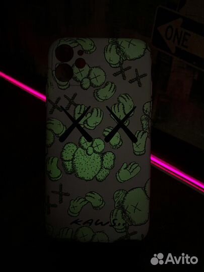 Чехол на iPhone 11