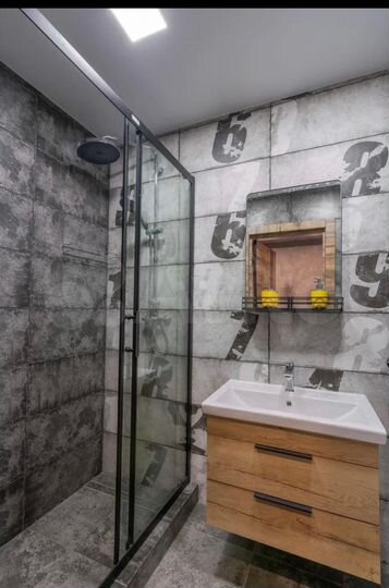 Комната 69 м², 1/2 эт.