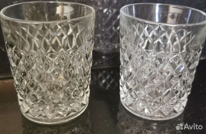 Чашки, стаканы, бокалы