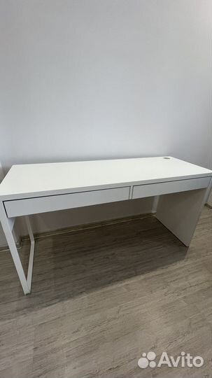 Письменный стол микке икеа