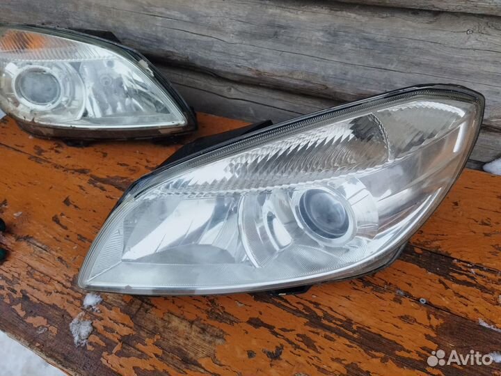 Фара передняя левая skoda fabia 2 рестайлинг
