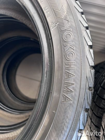 Yokohama Ice Guard IG30 215/50 R17 91