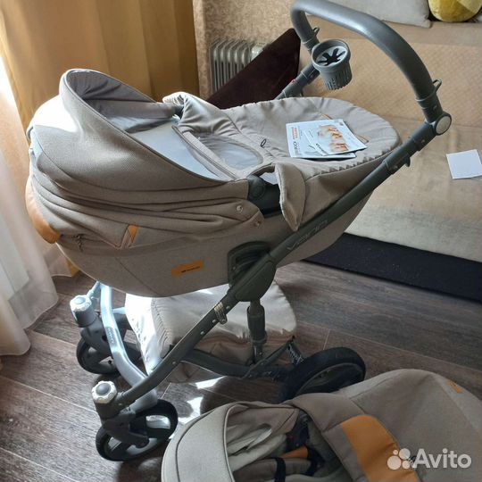 Коляска 2 в 1 Riko Vario