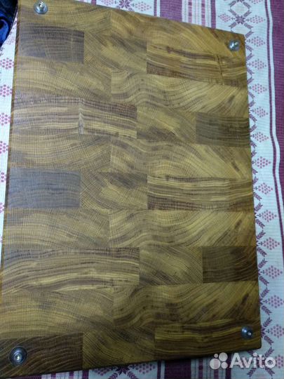 Дубовая разделочная доска