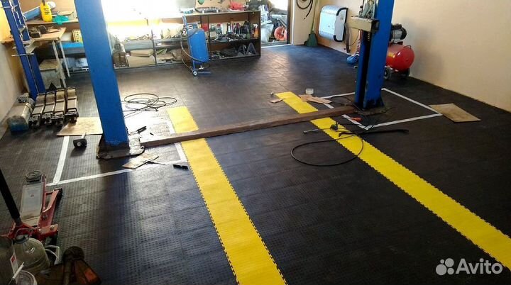 Модульная плитка пвх для спортзала