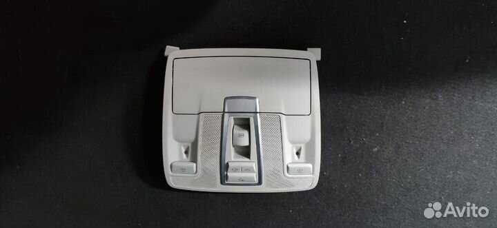 Плафон освещения на Мерседес w166 x166