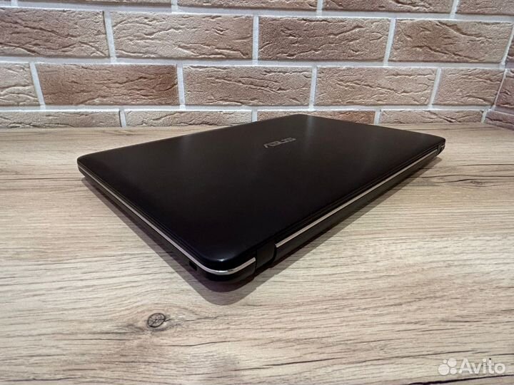 Ноутбук asus X541(core I3-6006U+SSD240GB+8GB DDR4)