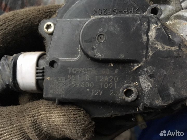 Трапеция стеклоочистителей Toyota Corolla E150