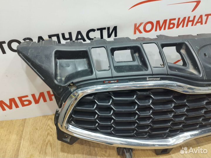 Решетка радиатора KIA Ceed 2 JD