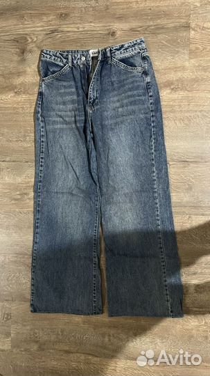 Джинсы женские