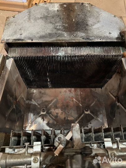 Газовая колонка Нева впг-20-223-В11-Р2 на запчасти