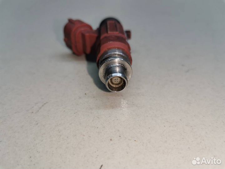 Форсунка инжекторная электрическая Nissan Almera N