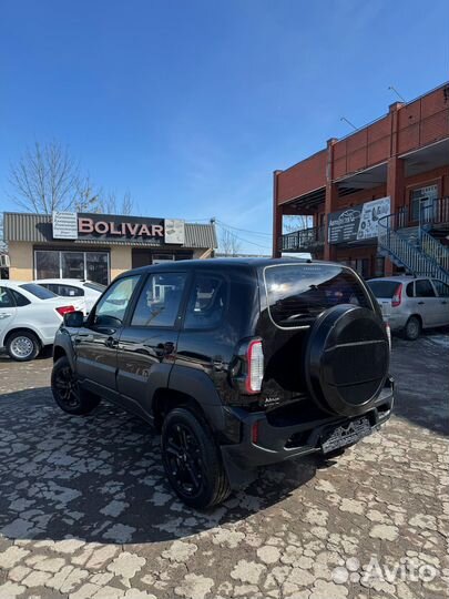 ВАЗ Niva Travel 1.7 МТ, 2025, 10 км