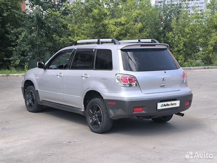 Mitsubishi Outlander 2.4 AT, 2003, 250 000 км