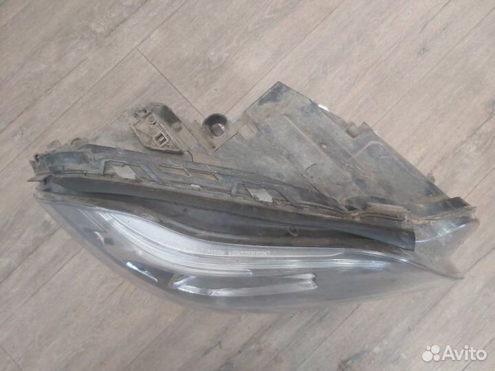 Фара передняя правая Mercedes Gl 500 4Matic 166